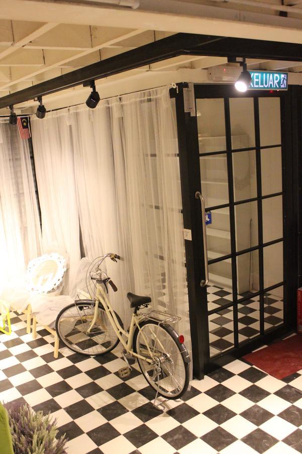 Balada Hostel Kota Kinabalu Buitenkant foto