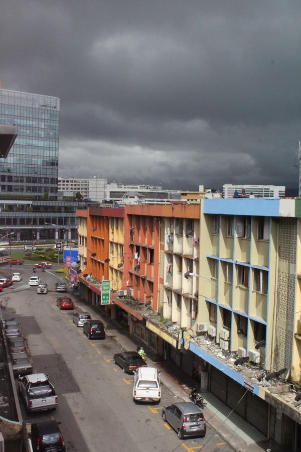 Balada Hostel Kota Kinabalu Buitenkant foto